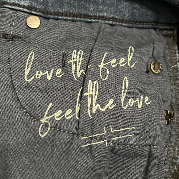 NWT Liverpool Jeans Estrella Medium Dark Stretch Released Hem Denim Skirt Sz 14P - Picture 9 of 9